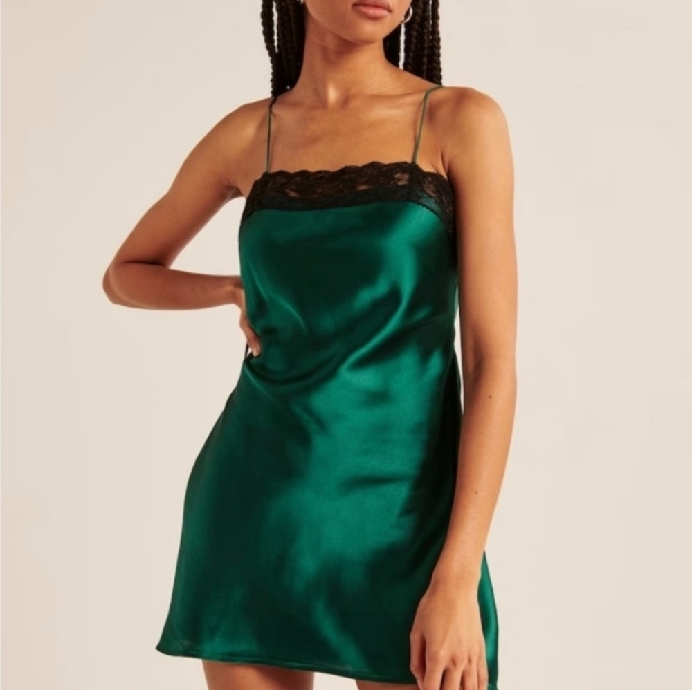 Abercrombie & Fitch Green Satin Chemise